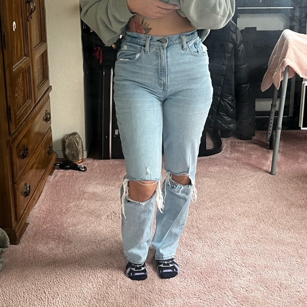 Abercrombie and Fitch 90s Curve love ultra high jeans distressed straight leg
